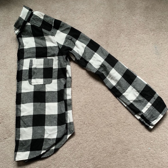 Hollister Tops - Hollister Black and White Flannel